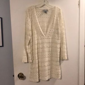 J. Valdi cream swimsuit coverup